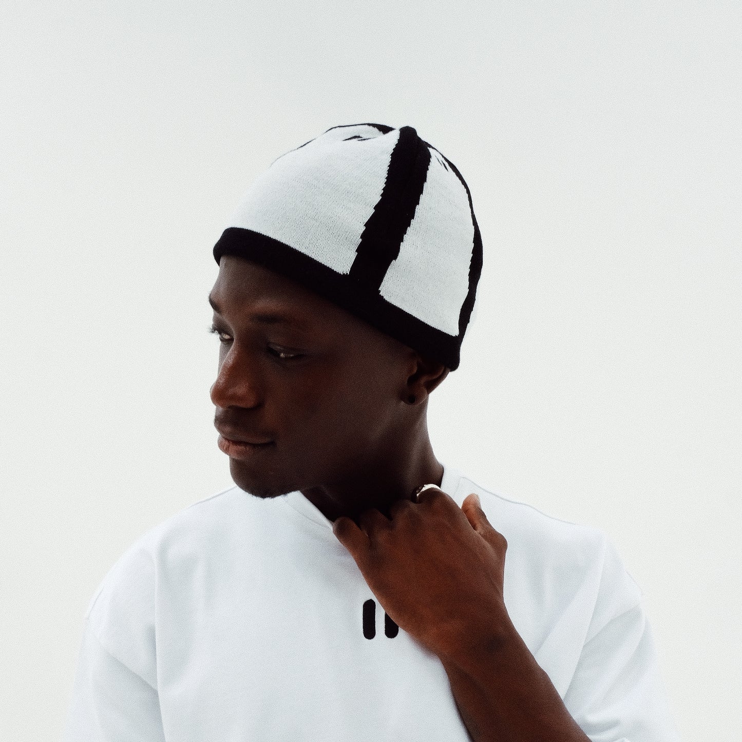 CONNECTED Reversible Beanie